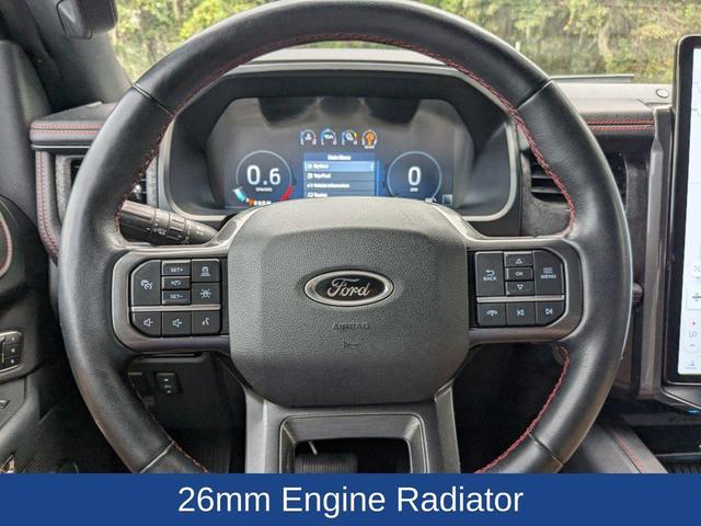 Photo of 2023 Jewel Red Metallic Ford Expedition