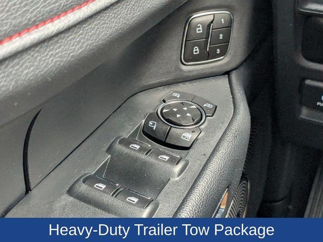 Photo of 2023 Jewel Red Metallic Ford Expedition