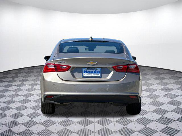 Photo of 2024 Mineral Gray Metallic Chevrolet Malibu