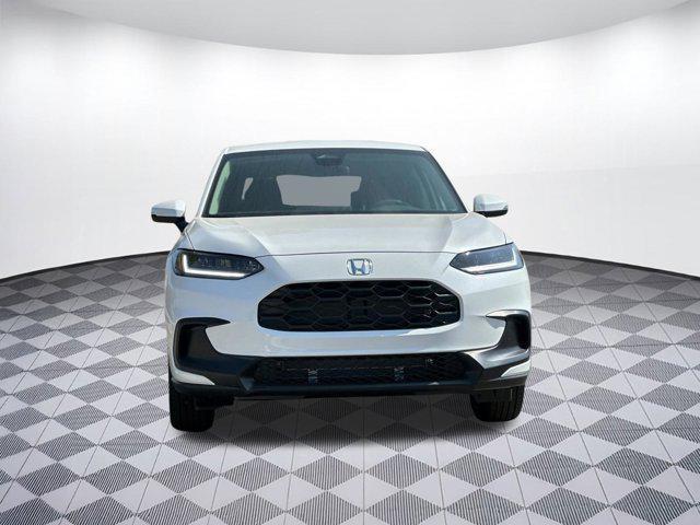 Photo of 2026 Platinum White Pearl Honda HR-V