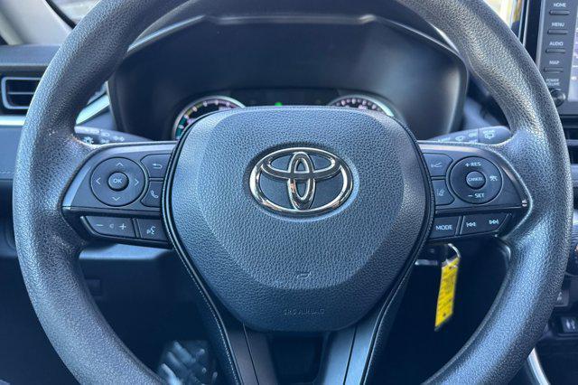 Photo of 2019 Silver Sky Metallic Toyota RAV4 Hybrid