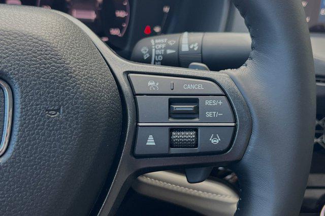 Photo of 2025 Platinum White Pearl Honda Accord Hybrid