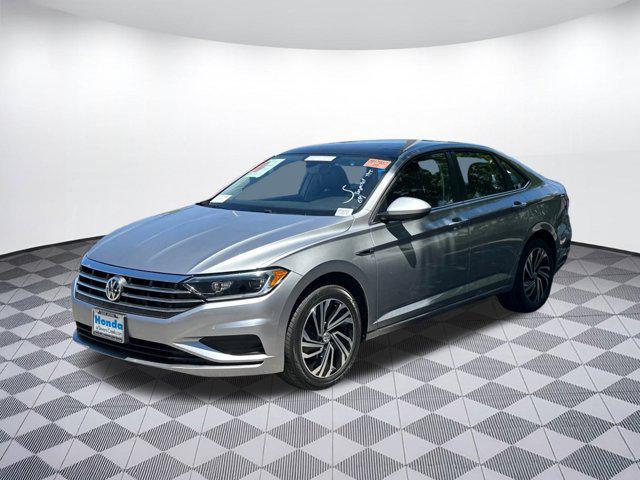 Photo of 2021 Pyrite Silver Metallic Volkswagen Jetta