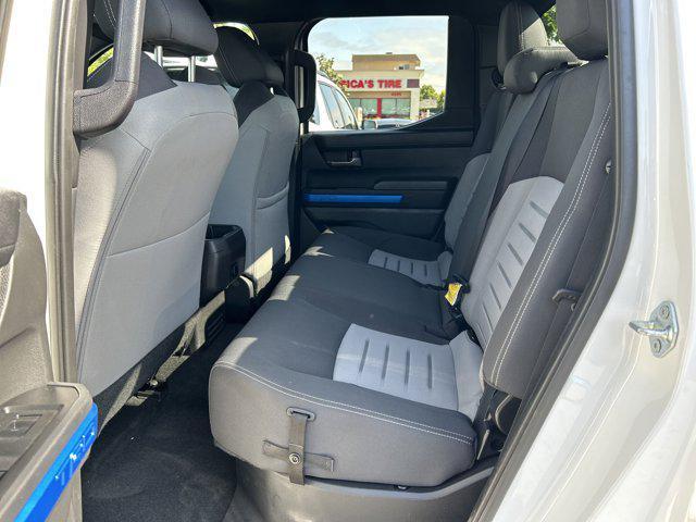 Photo of 2024 Ice Cap Toyota Tacoma