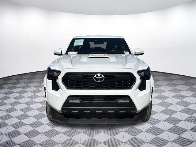 Photo of 2024 Ice Cap Toyota Tacoma