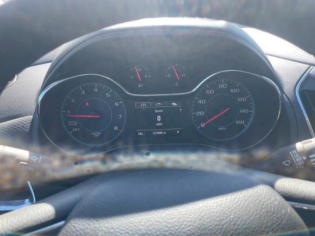 Photo of 2018 Silver Chevrolet Cruze