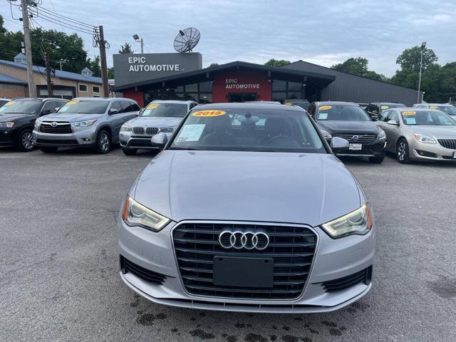 Photo of 2015 Gray Audi A3