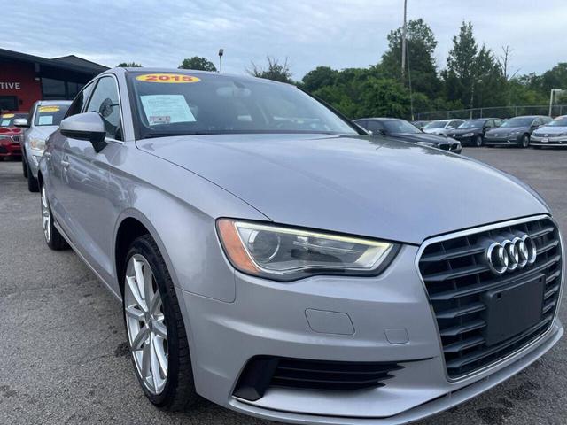 Photo of 2015 Gray Audi A3