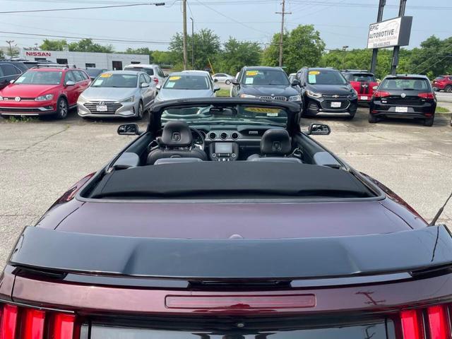 Photo of 2018 Maroon Ford Mustang