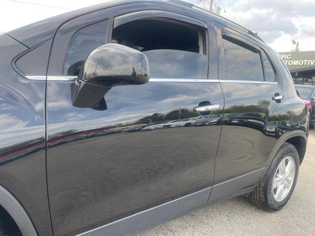 Photo of 2019 Black Chevrolet Trax