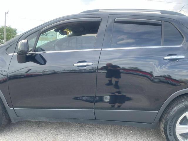 Photo of 2019 Black Chevrolet Trax