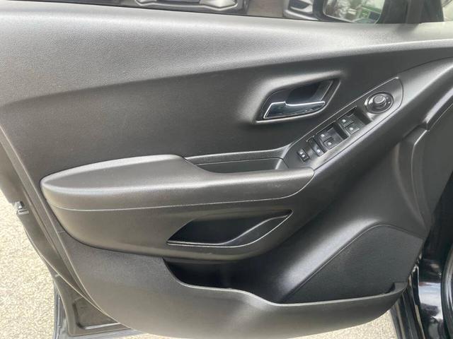 Photo of 2019 Black Chevrolet Trax