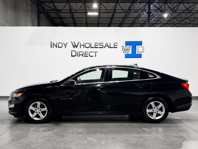 Photo of 2020 Mosaic Black Metallic Chevrolet Malibu