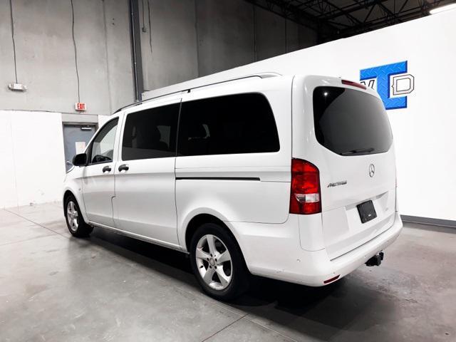 Photo of 2016 Arctic White Mercedes-Benz Metris