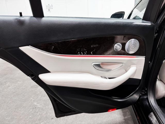 Photo of 2019 Black Mercedes-Benz E-Class