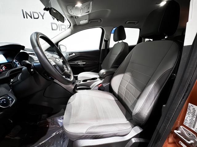 Photo of 2016 Electric Spice Metallic Ford Escape