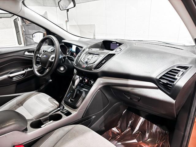 Photo of 2016 Electric Spice Metallic Ford Escape
