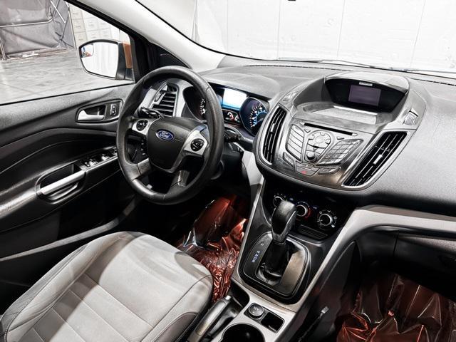 Photo of 2016 Electric Spice Metallic Ford Escape