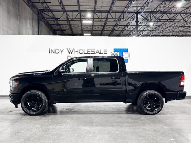 Photo of 2022 Diamond Black Crystal Pearlcoat RAM 1500