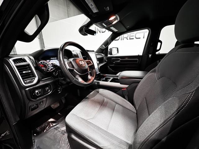 Photo of 2022 Diamond Black Crystal Pearlcoat RAM 1500
