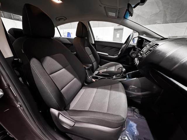 Photo of 2017 Garnet Red Kia Forte