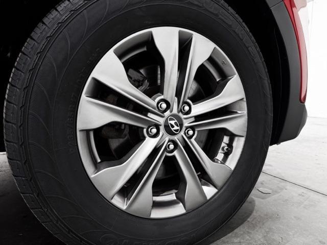 Photo of 2013 Serrano Red Hyundai SANTA FE