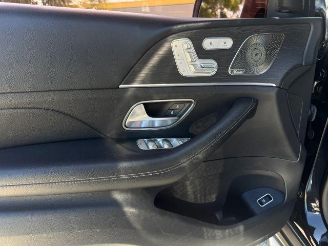 Photo of 2021 Black Mercedes-Benz GLE 350
