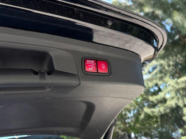 Photo of 2021 Black Mercedes-Benz GLE 350
