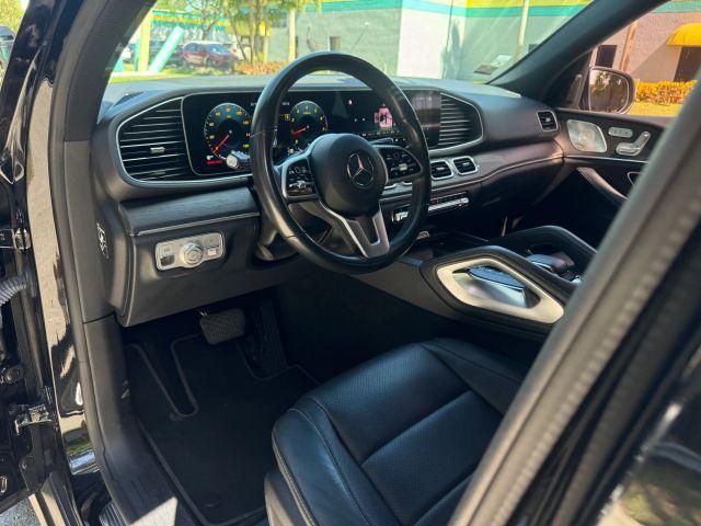 Photo of 2021 Black Mercedes-Benz GLE 350