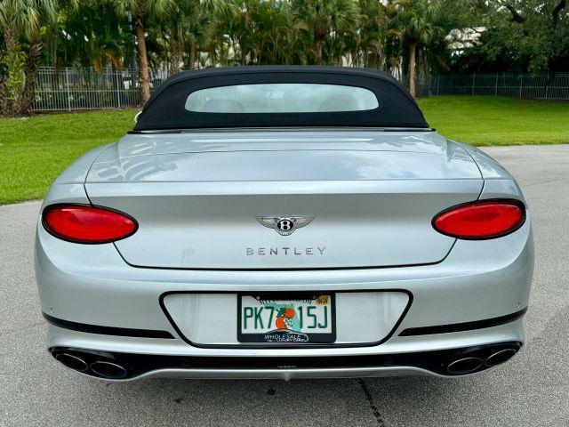 Photo of 2020 Silver Bentley Continental GT