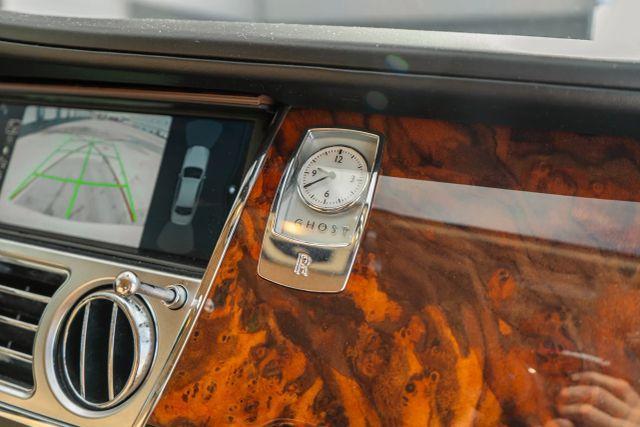 Photo of 2013 White Rolls-Royce Ghost