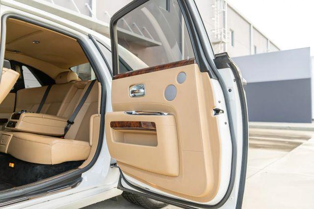 Photo of 2013 White Rolls-Royce Ghost