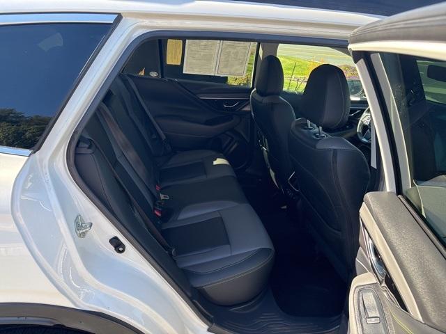 Photo of 2020 Crystal White Pearl Subaru Outback