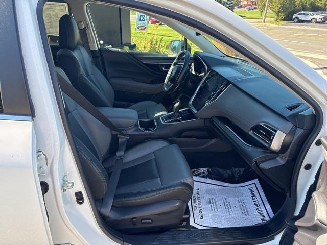 Photo of 2020 Crystal White Pearl Subaru Outback