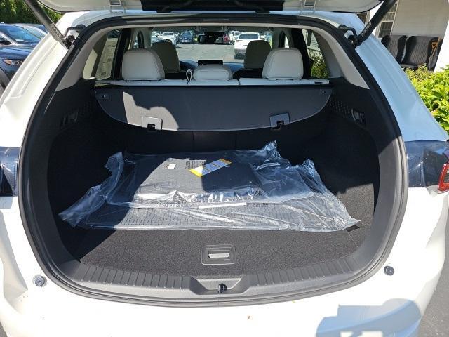 Photo of 2025 Rhodium White Metallic Mazda CX-5