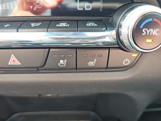 Photo of 2025 Wind Chill Pearl Mazda CX-50