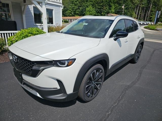Photo of 2025 Wind Chill Pearl Mazda CX-50