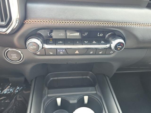 Photo of 2025 Wind Chill Pearl Mazda CX-50