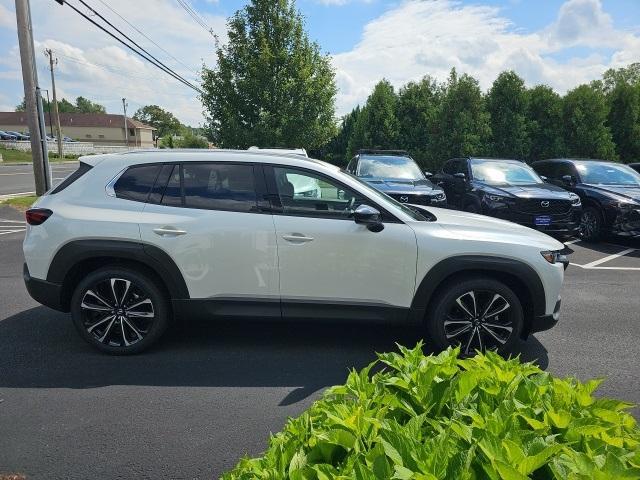 Photo of 2025 Wind Chill Pearl Mazda CX-50