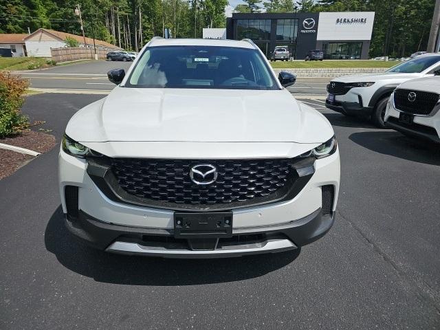 Photo of 2025 Wind Chill Pearl Mazda CX-50