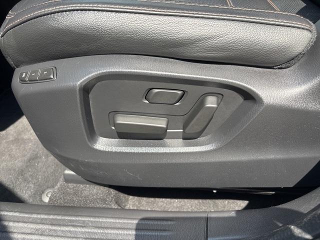 Photo of 2023 Jet Black Mica Mazda CX-5