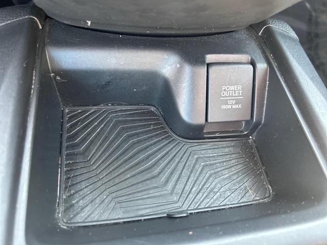 Photo of 2019 Platinum White Pearl Honda CR-V