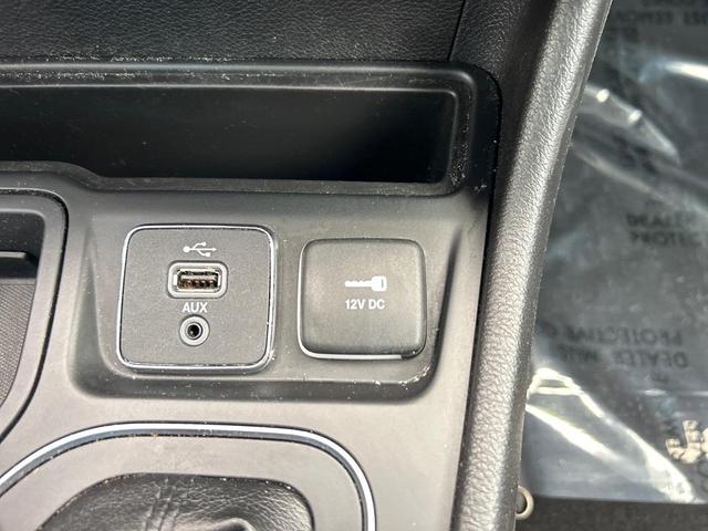 Photo of 2019 Billet Silver Metallic Clearcoat Jeep Cherokee