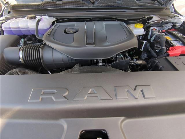 Photo of 2025 Bright White Clearcoat RAM 1500
