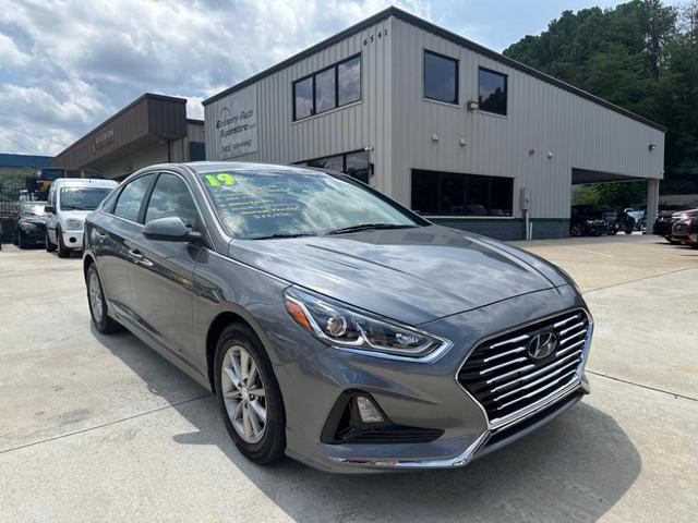 Photo of 2019 Machine Gray Hyundai SONATA