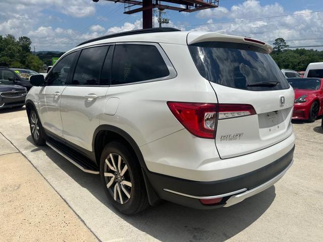Photo of 2020 Platinum White Pearl Honda Pilot