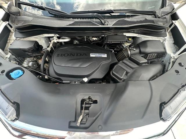 Photo of 2020 Platinum White Pearl Honda Pilot