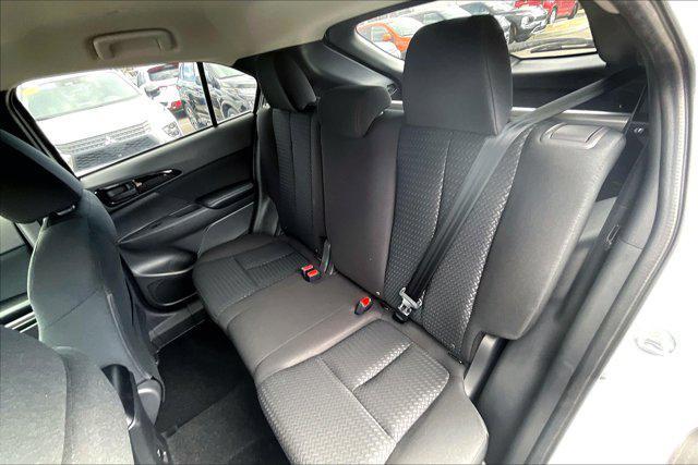 Photo of 2024 White Diamond Mitsubishi Eclipse Cross