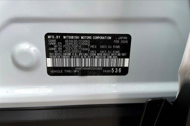 Photo of 2024 White Diamond Mitsubishi Eclipse Cross