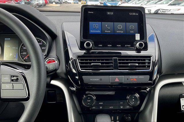 Photo of 2024 White Diamond Mitsubishi Eclipse Cross